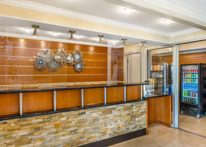 Best Western Plus Orange County Airport North