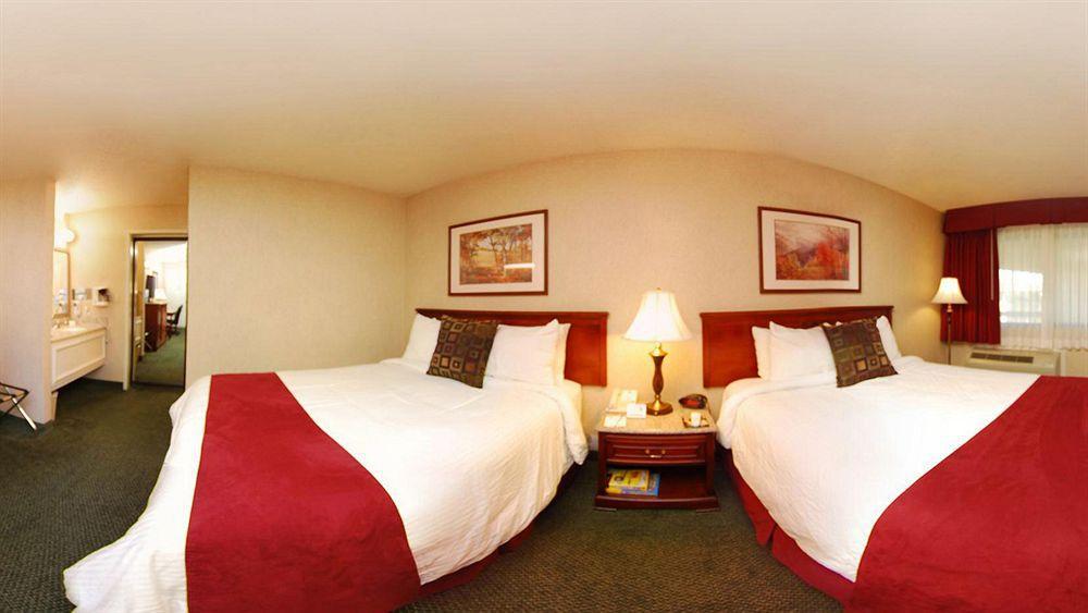 Western Orange County Airport North 3*